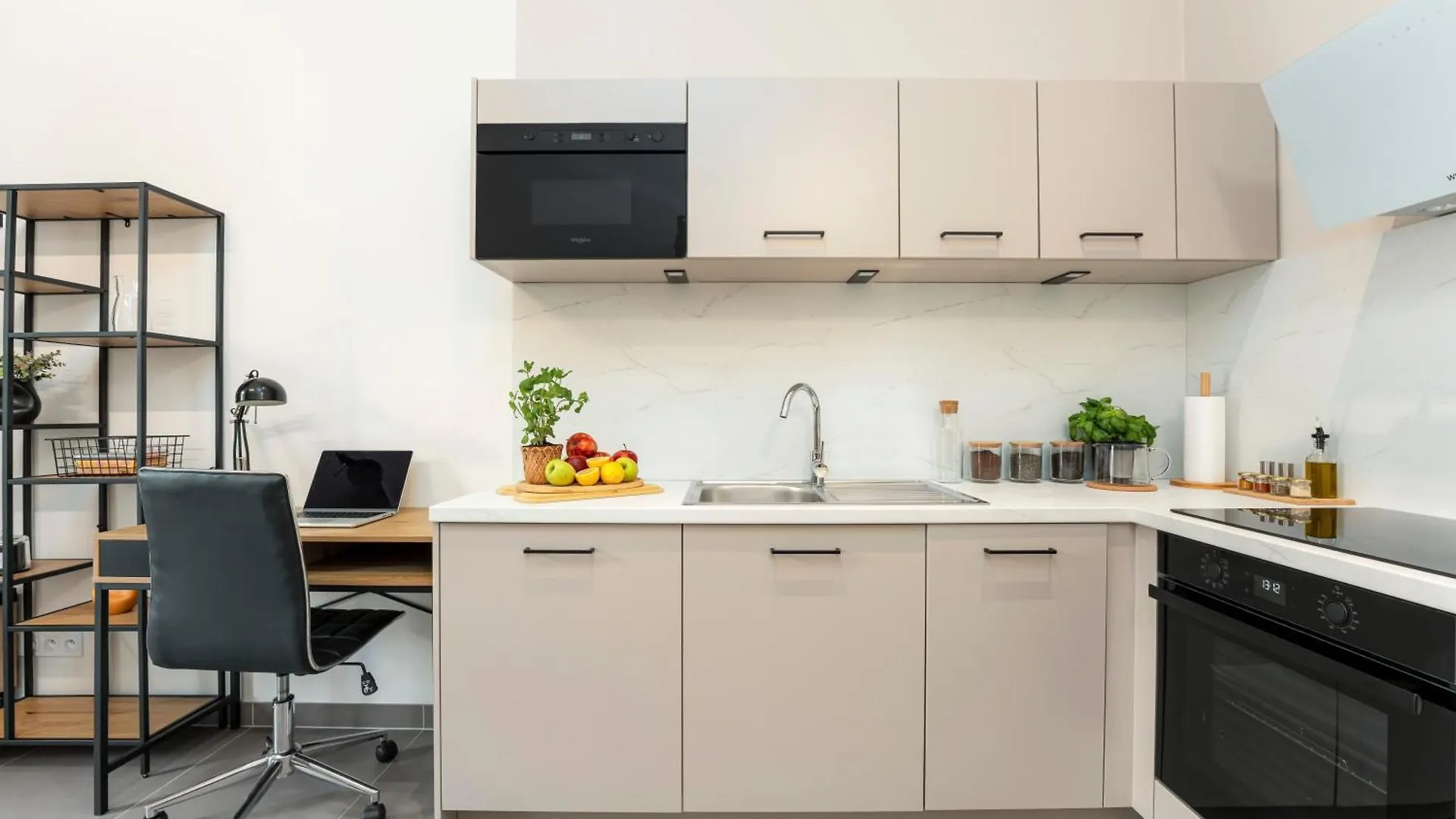 Oomph Apartments Prague
