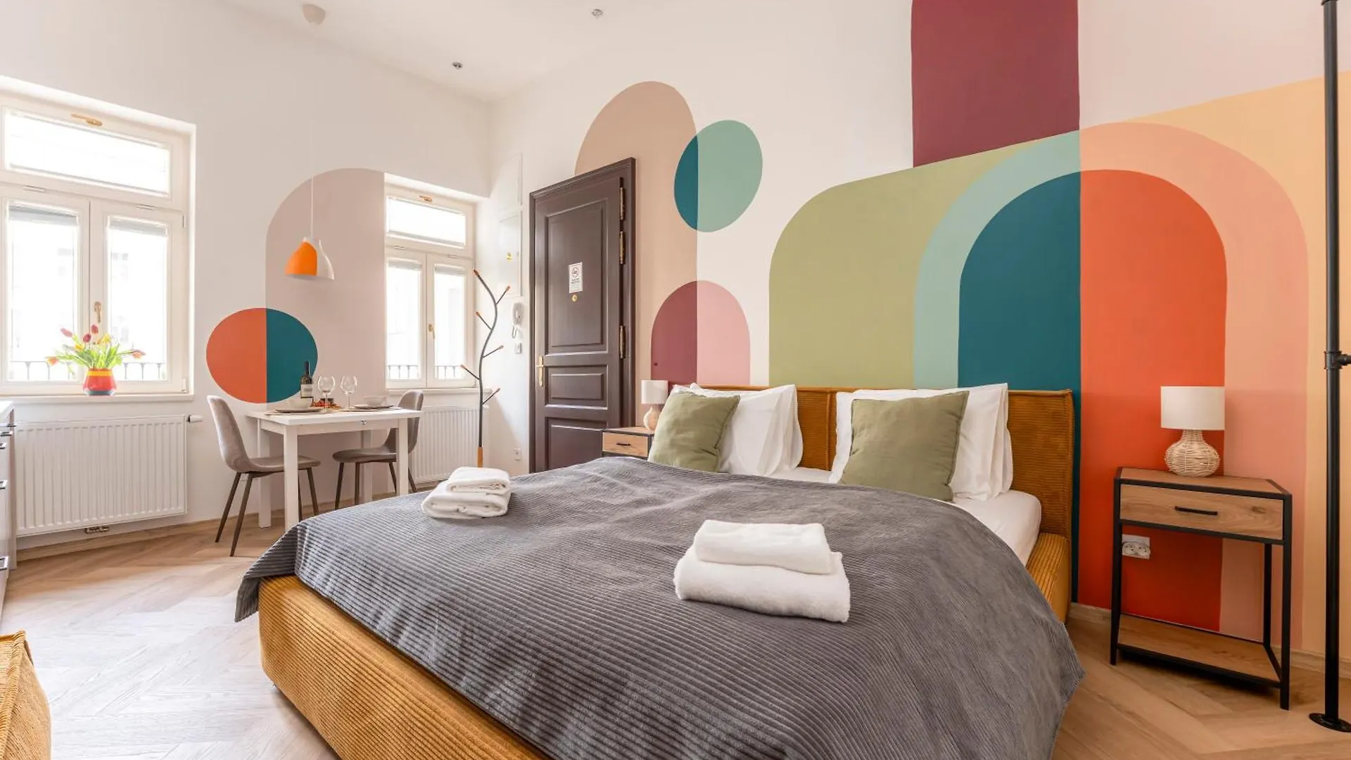 Oomph Apartments Prague Czech Republic