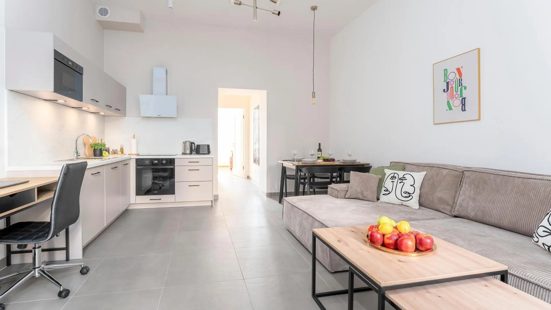 Oomph Apartments Prague
