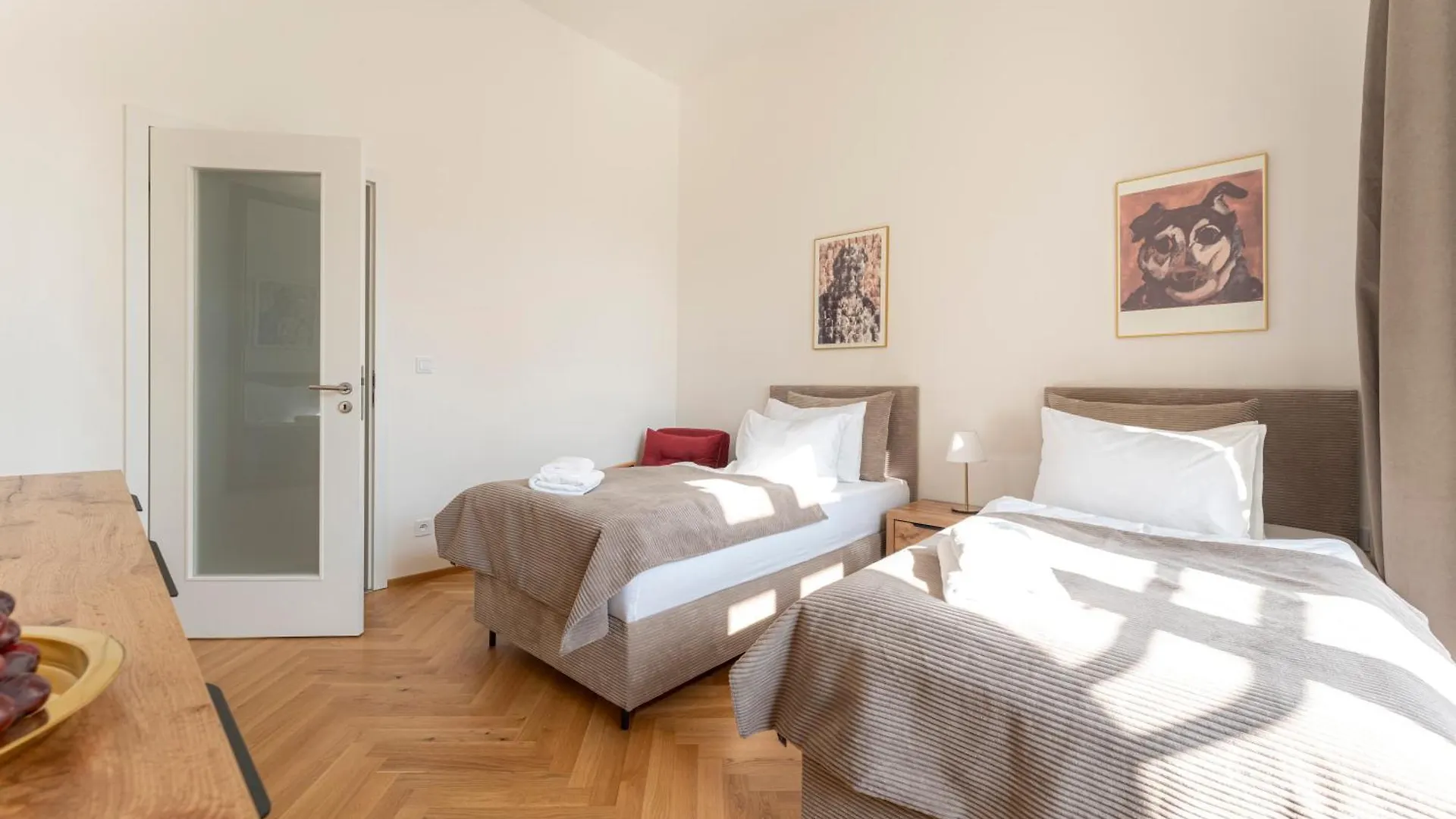 Oomph Apartments Prague