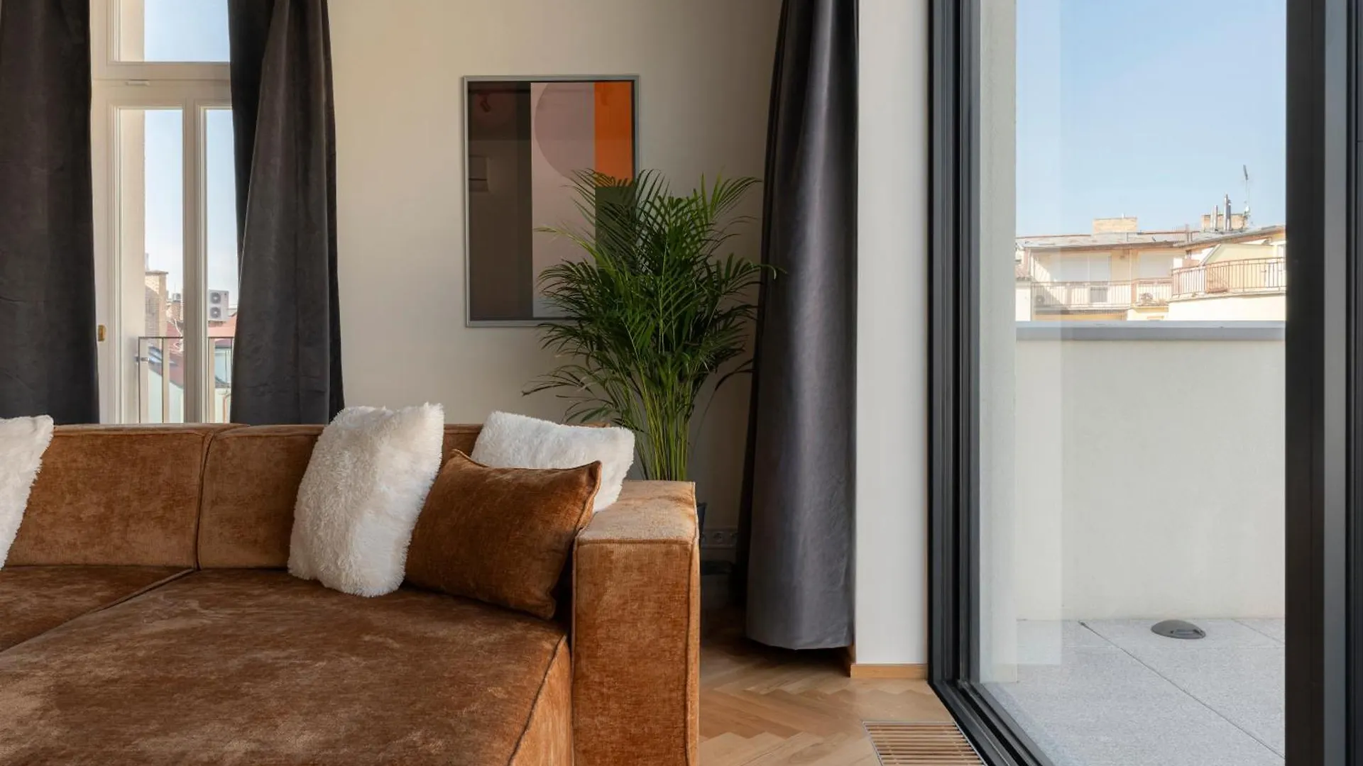 Oomph Apartments Prague