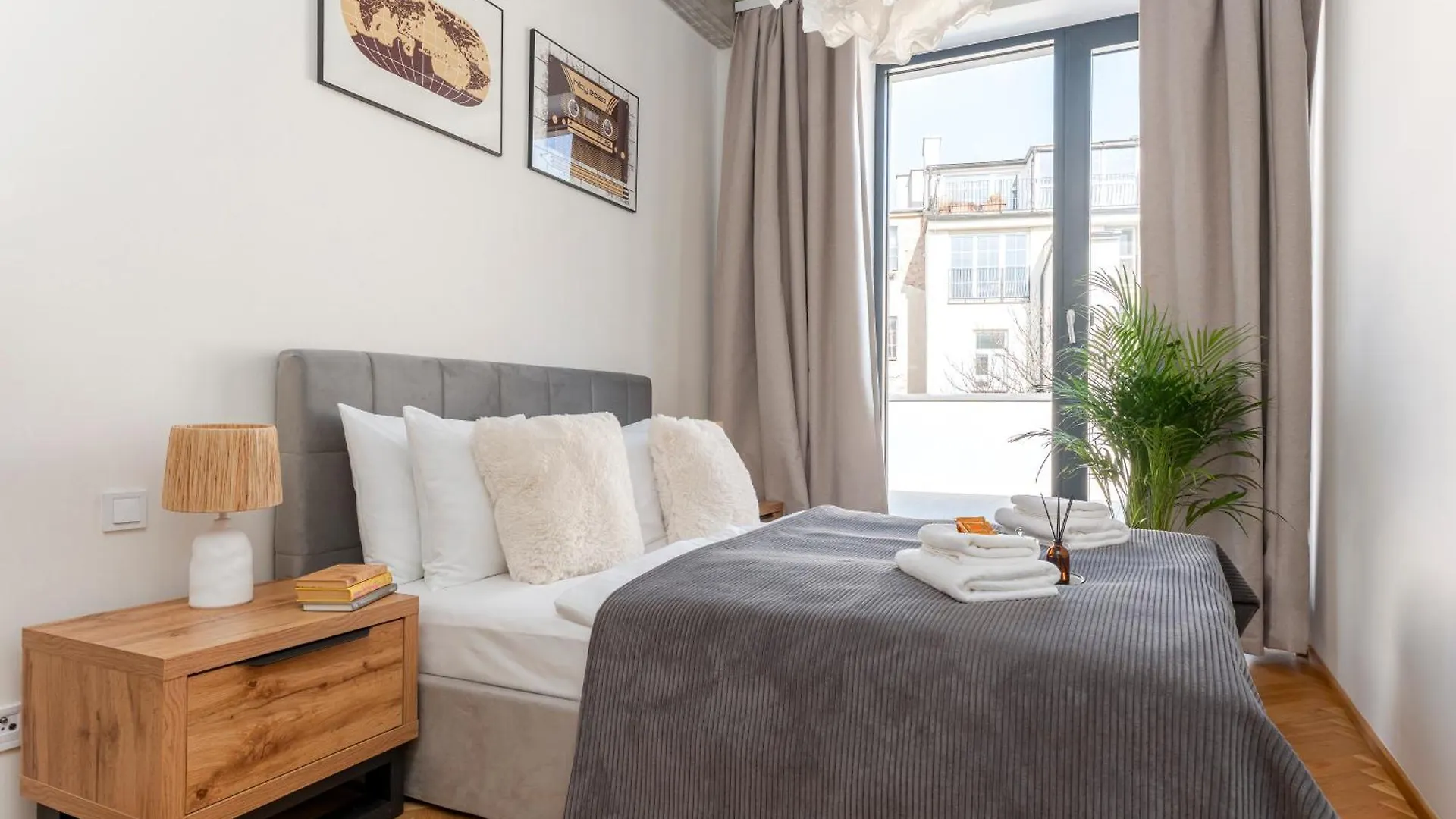 Oomph Apartments Prague