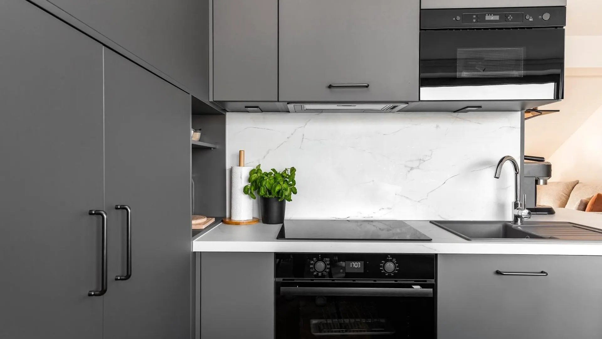 Oomph Apartments Prague