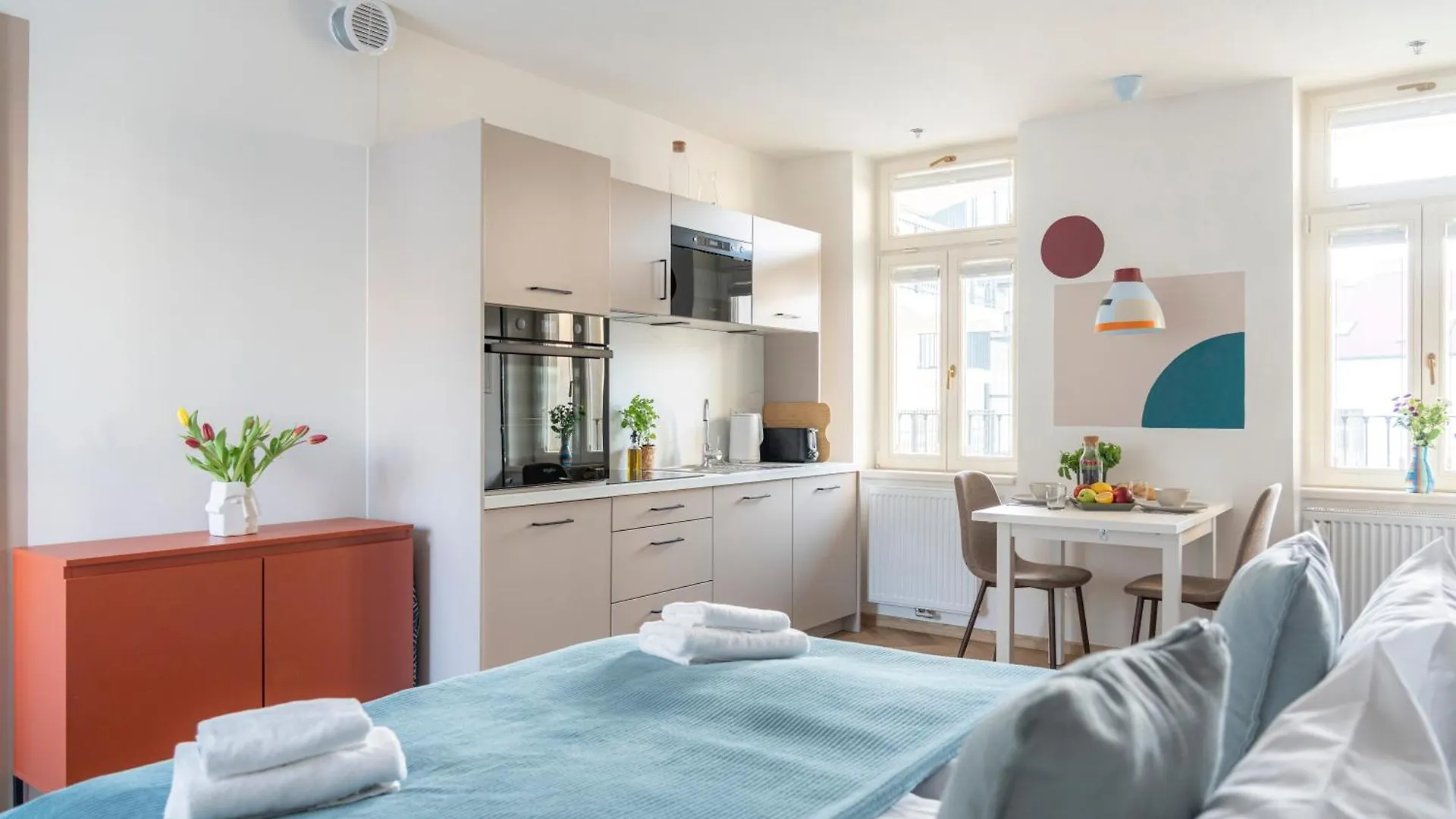 Oomph Apartments Prague