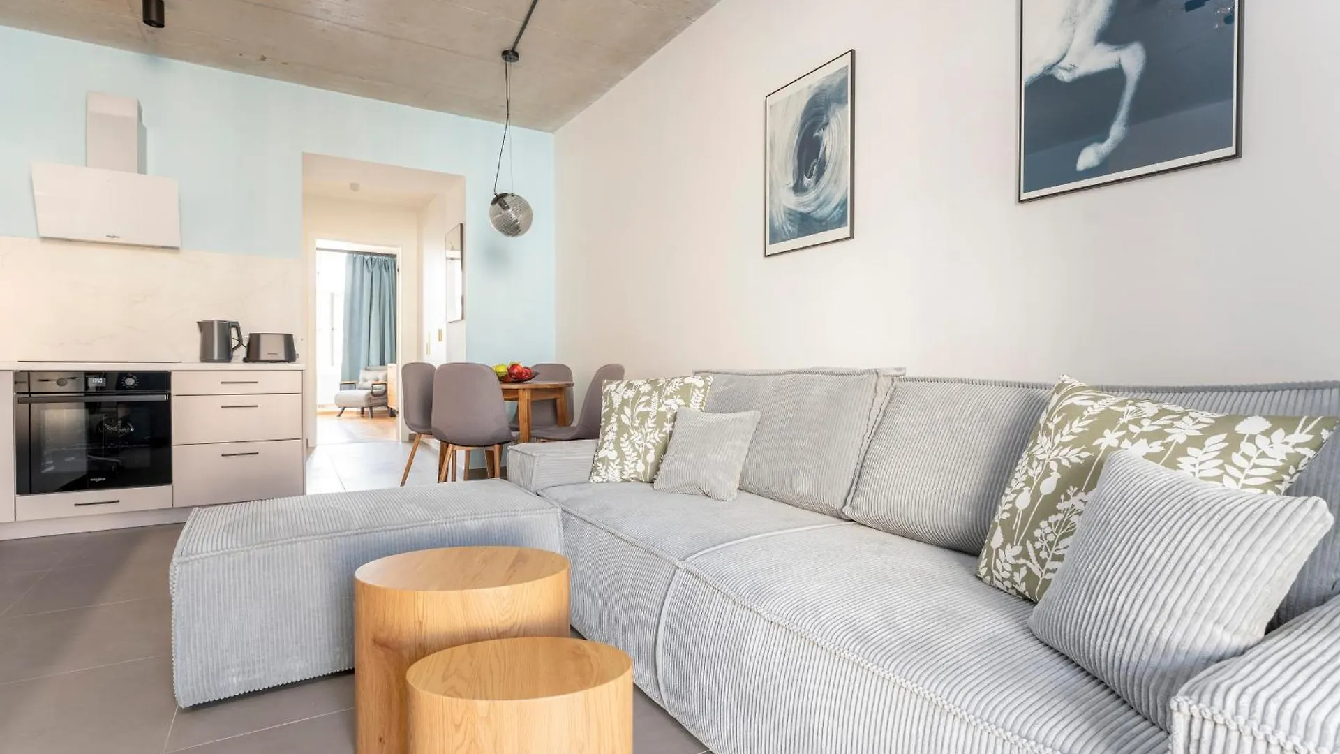 Oomph Apartments Prague