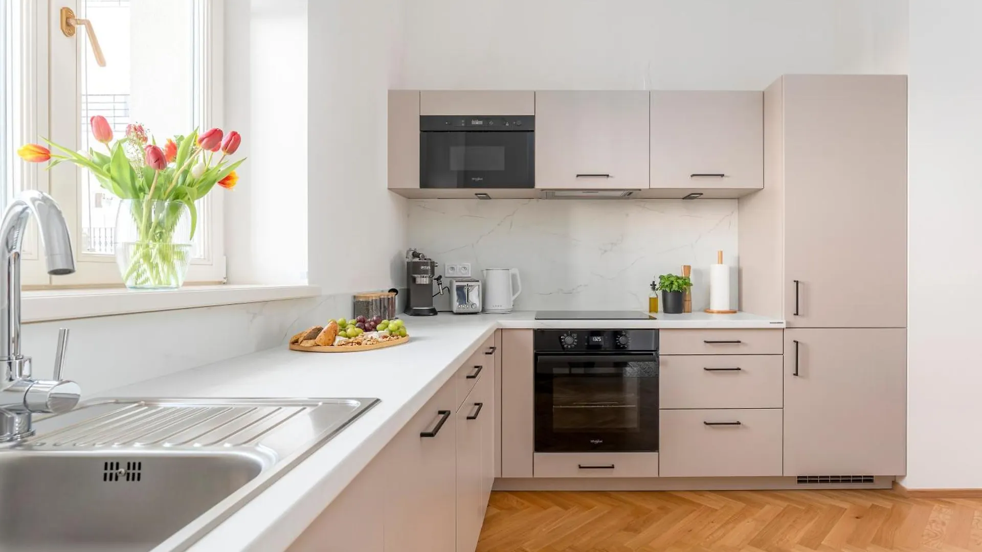 Oomph Apartments Prague Czech Republic