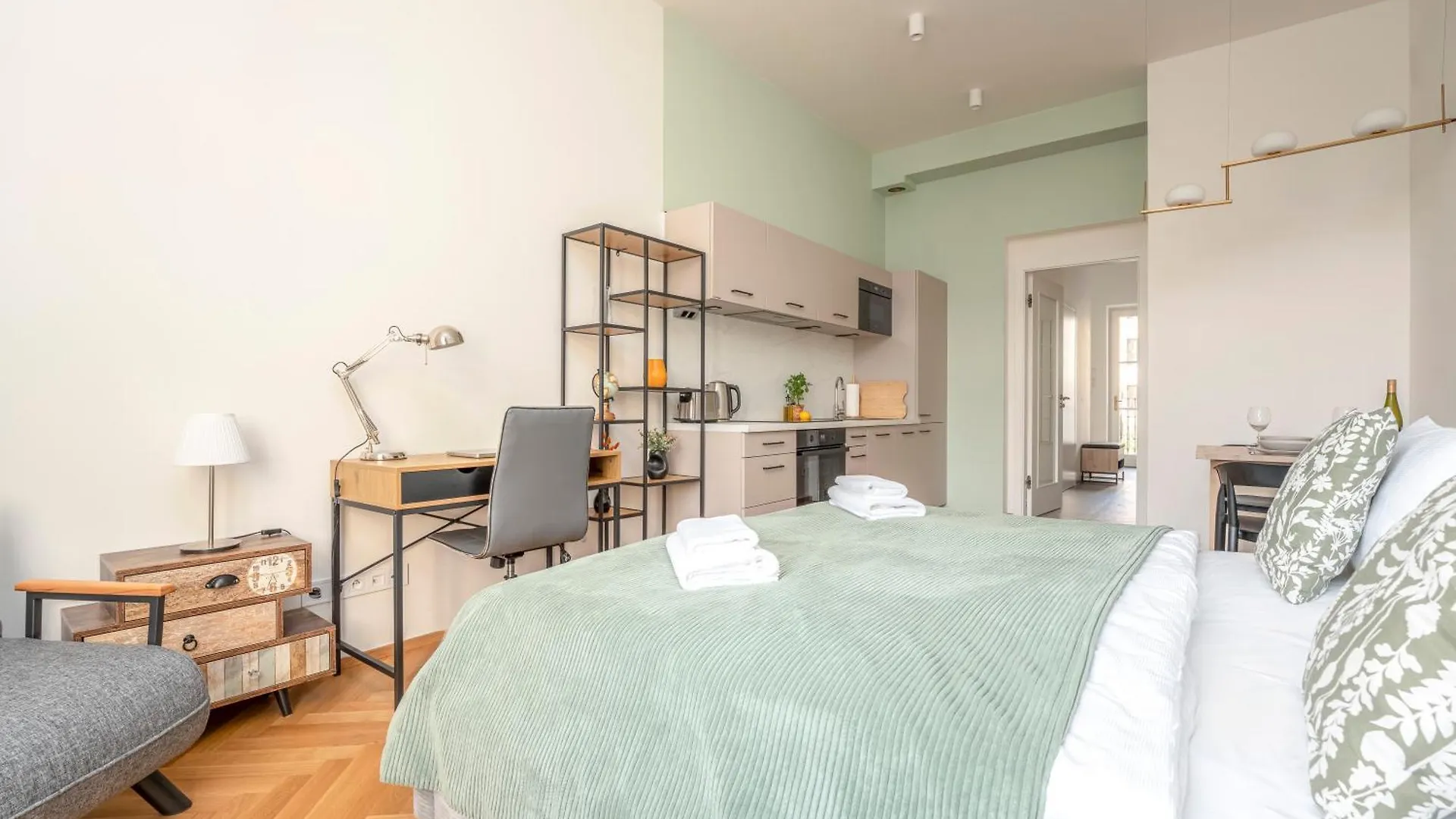 Oomph Apartments Prague 0*,