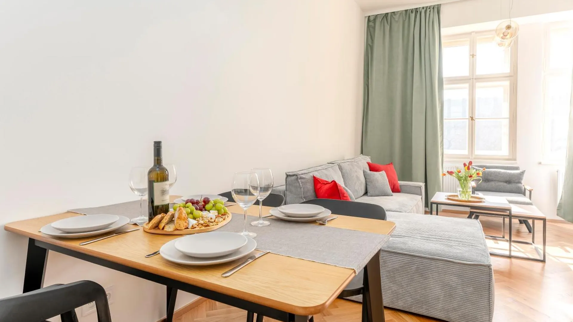 Oomph Apartments Prague