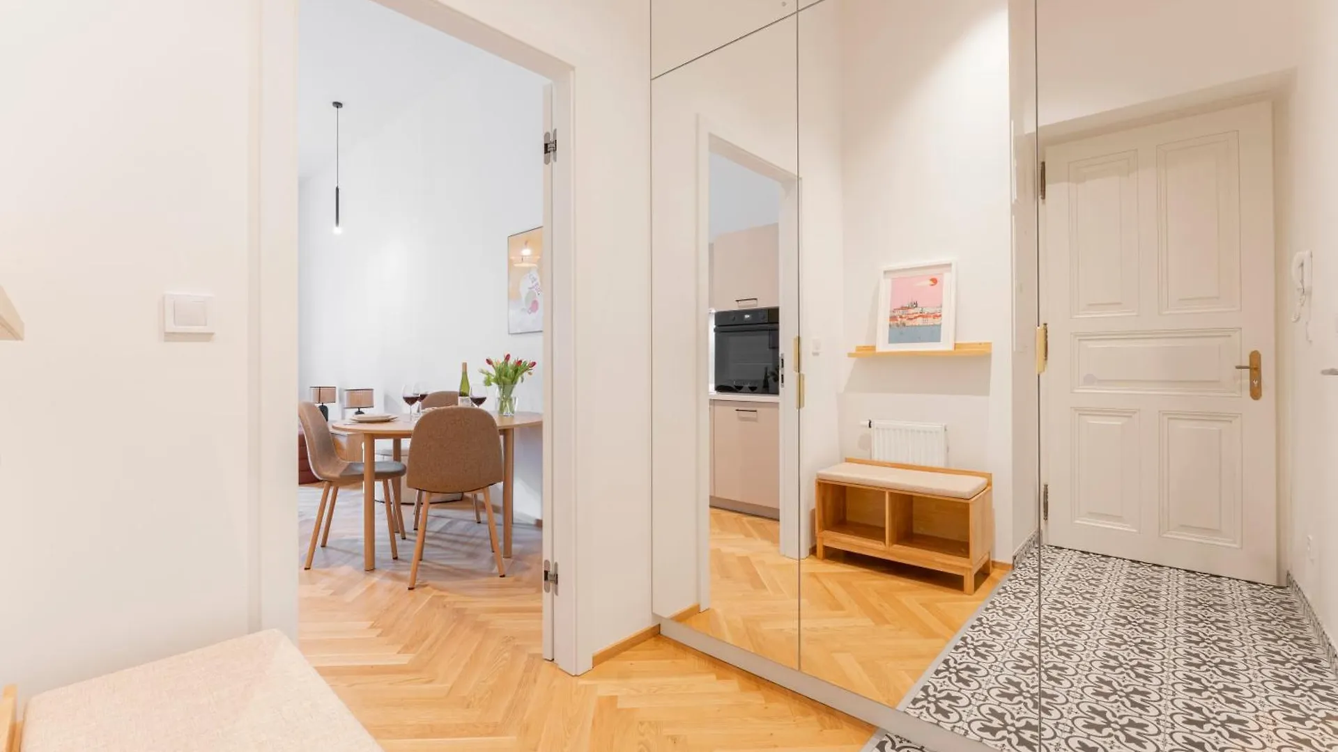Oomph Apartments Prague 0*,