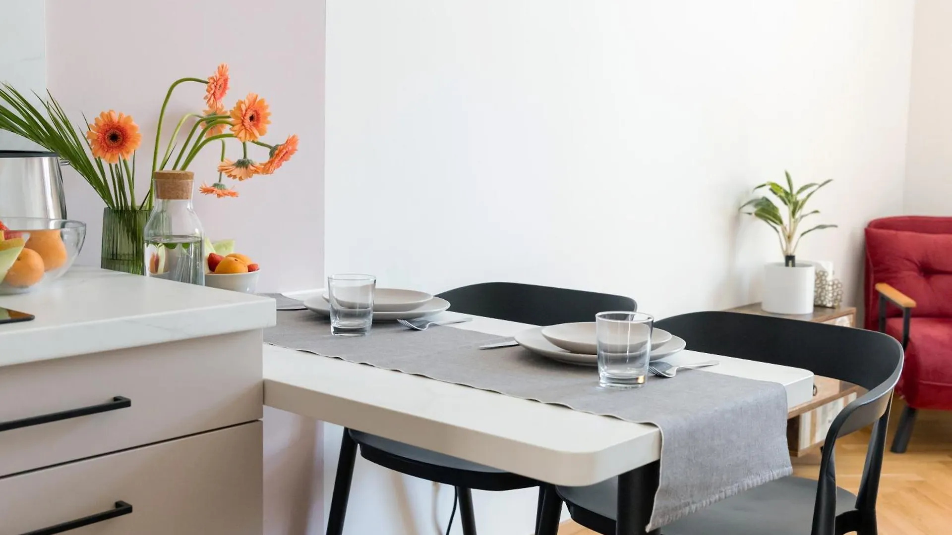 Oomph Apartments Prague