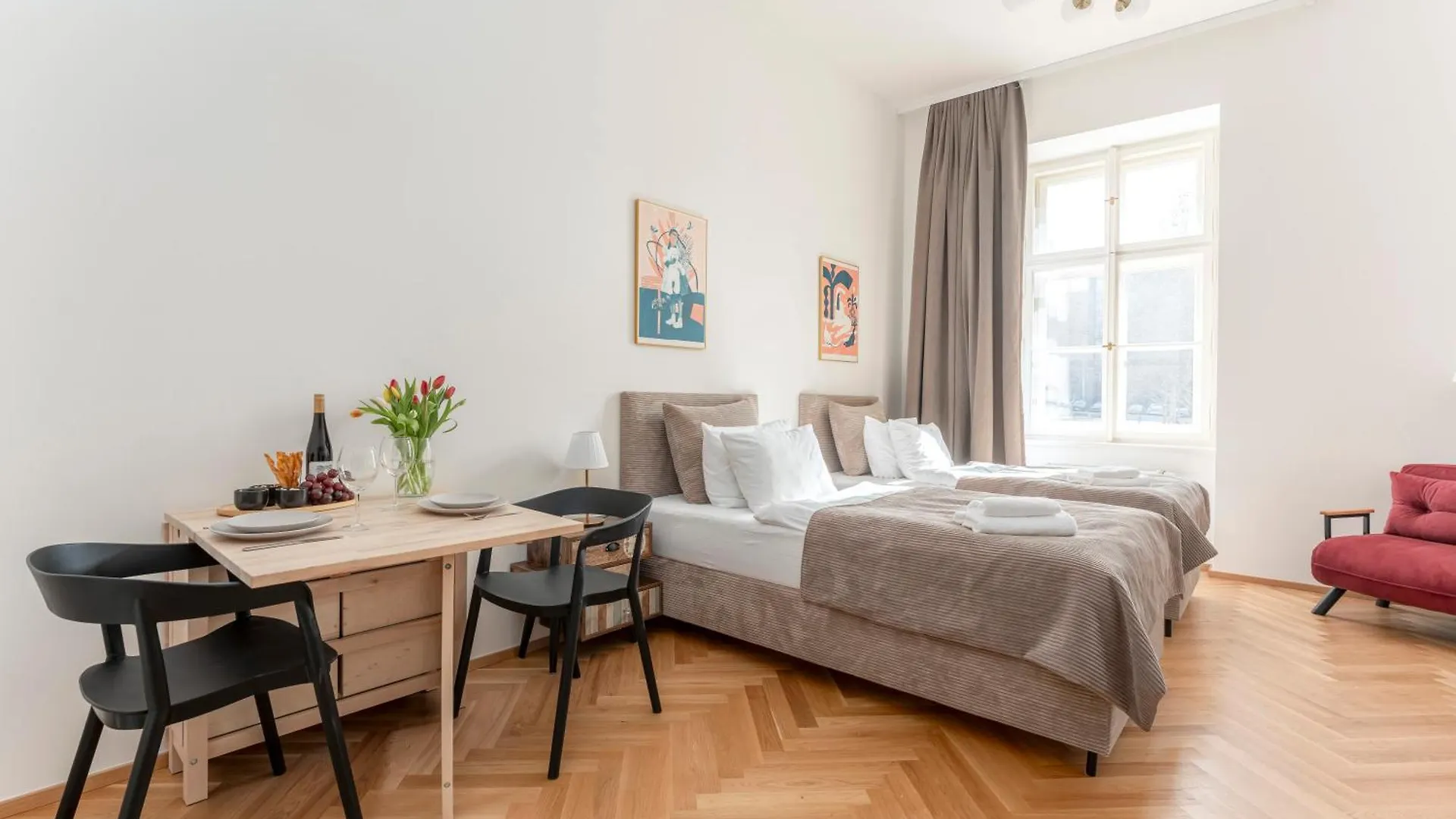 Oomph Apartments Prague