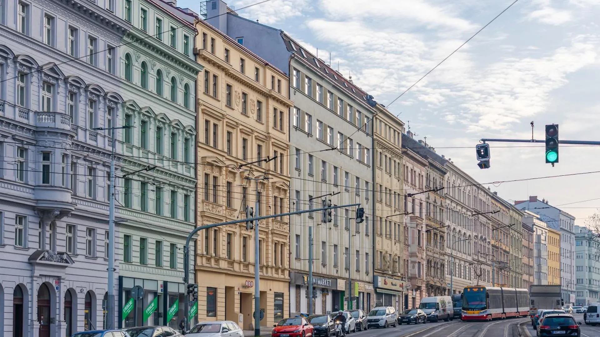 Oomph Apartments Praga 0*,